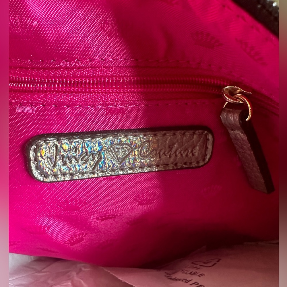 JUICY NWT Scottie Dog Velour Wristlet - Picture 5 of 7